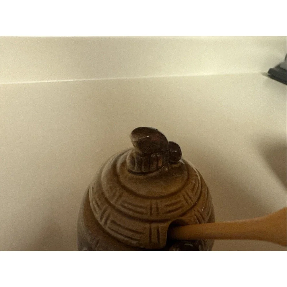 Honey Pot Bear & Bee Hive Armbee Japan with stir stick Vtg Retro Kitchen Decor